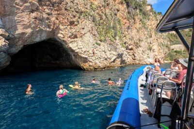 Boat tour guided from Nice to Monaco with snorkeling - Port Hercule and Monaco’s Yacht Show From the Water