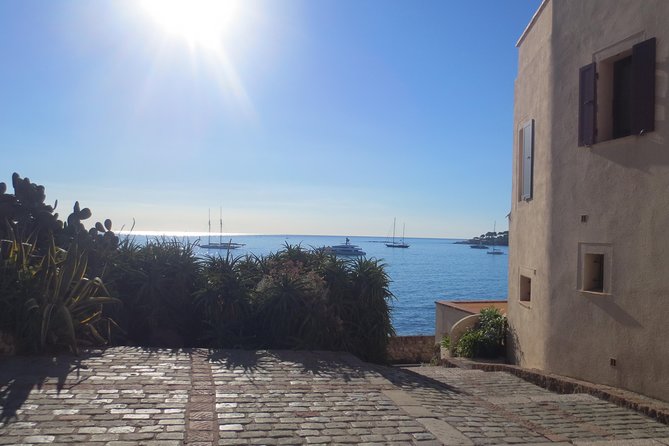 Cannes, Antibes & St Paul de Vence Half Day Shared Tour from Nice - Entering The Riviera From Your Nice Hotel