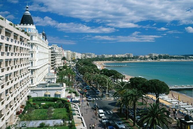 Cannes, Antibes & St Paul de Vence Half Day Shared Tour from Nice - Guide Style: When It Feels Like a Tour vs. Just a Ride
