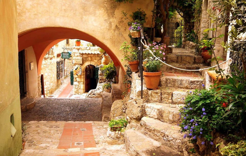 Cannes or Antibes: Nice, Eze, Monaco, & Monte Carlo Day Trip - When things go off-script: managing the biggest risks
