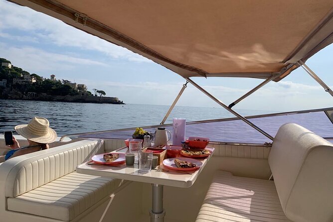 Exclusive Private Boat Tour on a Luxury Day Cruiser - Nice/Monaco - Drinks, brunch-style food, and the little comforts that change the experience