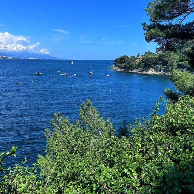 French Riviera Private Boat Trip - The service style: why the hosting really matters