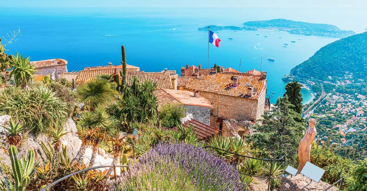 From Nice: Eze, Monaco, and Monte Carlo Half-Day Trip - Monte Carlo’s 18th-century hotel look: glamour, boutiques, and photo time
