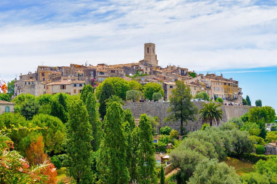 From Nice: Wine Tasting, Cannes, and Countryside Tour - Chateau Cremat: Vineyard Tour Meets Guided Wine Tasting