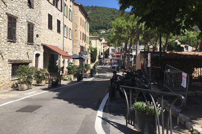 Grasse perfumery Fragonard, Gourdon, Tourettes Sur Loup, Saint Paul De Vence - Price value at $133: admissions, guide, and what you skip