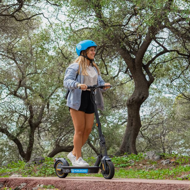 Nice: 1h30 E-scooter highlights tour - The 90-minute hit list: how you fit Nice’s highlights without rushing your feet