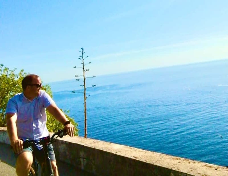 Nice 3Hrs by EBike: Essentials Oldest Districts & Panoramas - Port Lympia to Place Garibaldi: Nice’s harbor energy, then the grand square