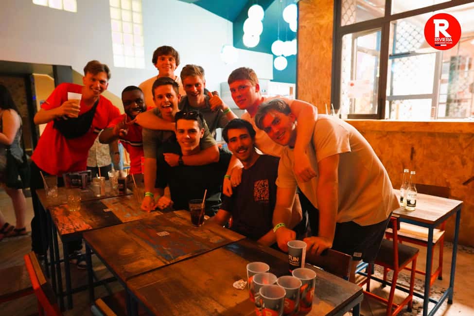 Nice: 4 Bar, 1 Club Riviera Bar Crawl Party with Free Shots - Key things to know before you go