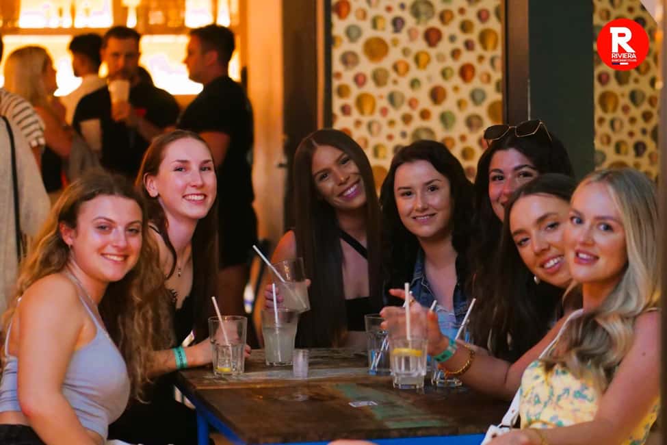 Nice: 4 Bar, 1 Club Riviera Bar Crawl Party with Free Shots - Who Should Book This Bar Crawl in Nice