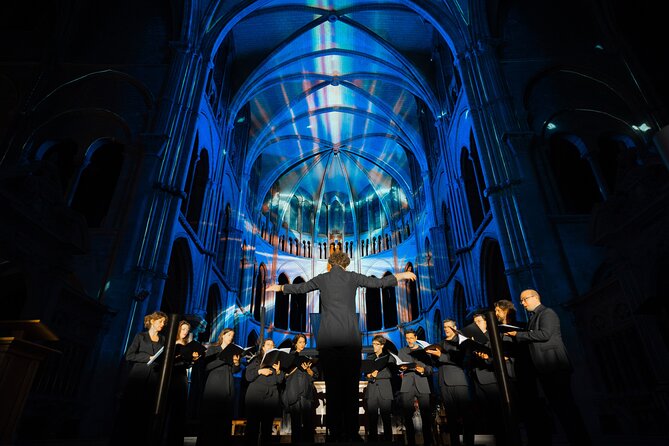 Nice Basilica: Immersive Sound and Light - LUMINISCENCE - LUMINISCENCE in Nice: a light-and-sound show inside a working basilica