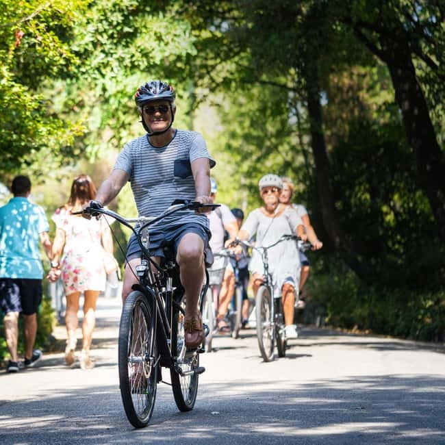 Nice: Bike and E-Bike Rental - Going Further Toward Antibes or Villefranche/Mer
