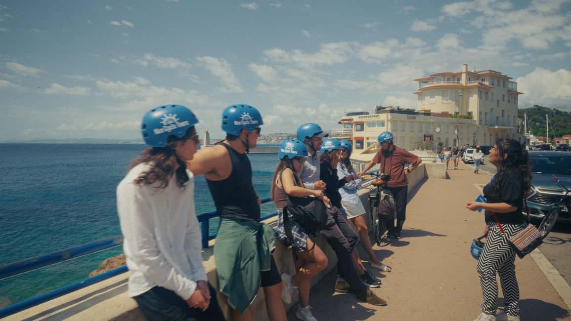 Nice: City Highlights Bike tour - The Bike Setup: 7-Gear City Bike, Helmet Included