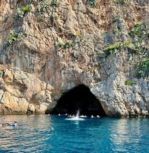 Nice: Mala Caves, Villefranche & Snorkeling Boat Tour - Port Lympia to the Mala Caves: a semi-rigid boat ride that feels fast