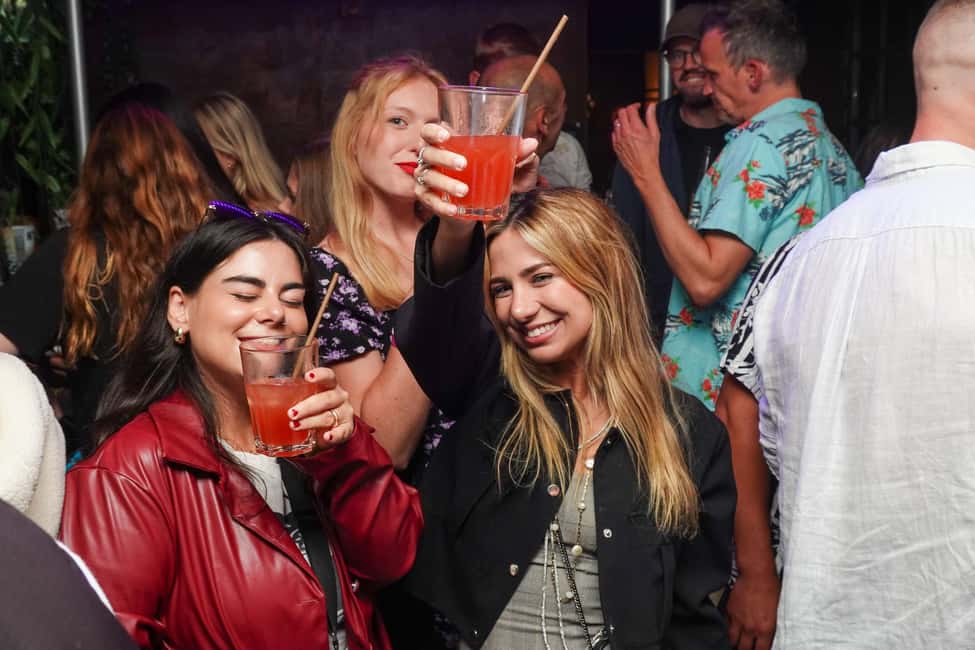 Nice: Party Bar Crawl with Club VIP, 6 Shots, and Games - Making friends fast: why the group size is part of the design