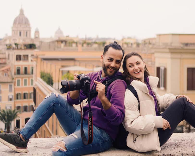 Nice: Private Professional Photoshoot in Old Nice - Posing Without Awkwardness: Why the Photographer’s Direction Matters