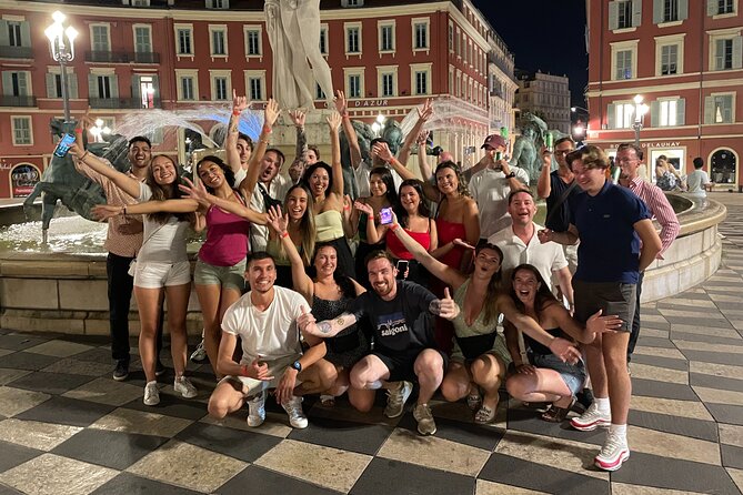 Nice: Pub Crawl Yellow – Social Bars, Games & VIP Club Entry - A Nice night built around four bars and VIP entry