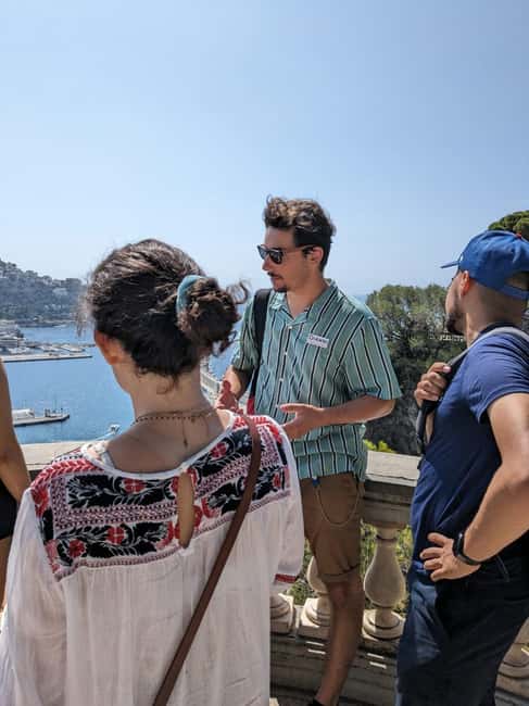 Nice: Sightseeing Walking Tour with certified tour guide - Nice on foot: starting at Fontaine du Soleil and getting oriented fast