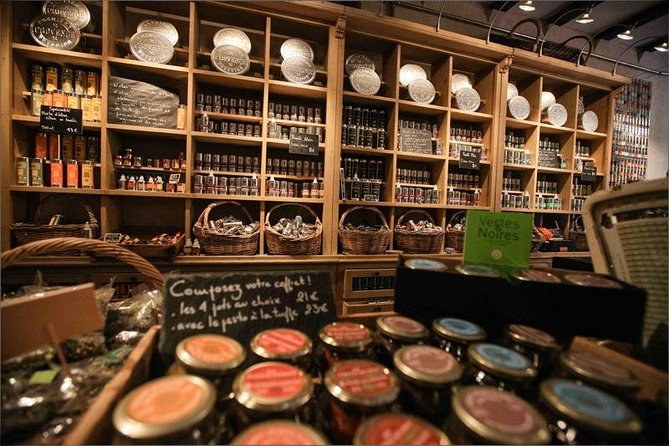 Nice Small-Group Walking Food Tour with Local Specialties & Wine Tasting - Old Town food stops: where classics turn into real lessons