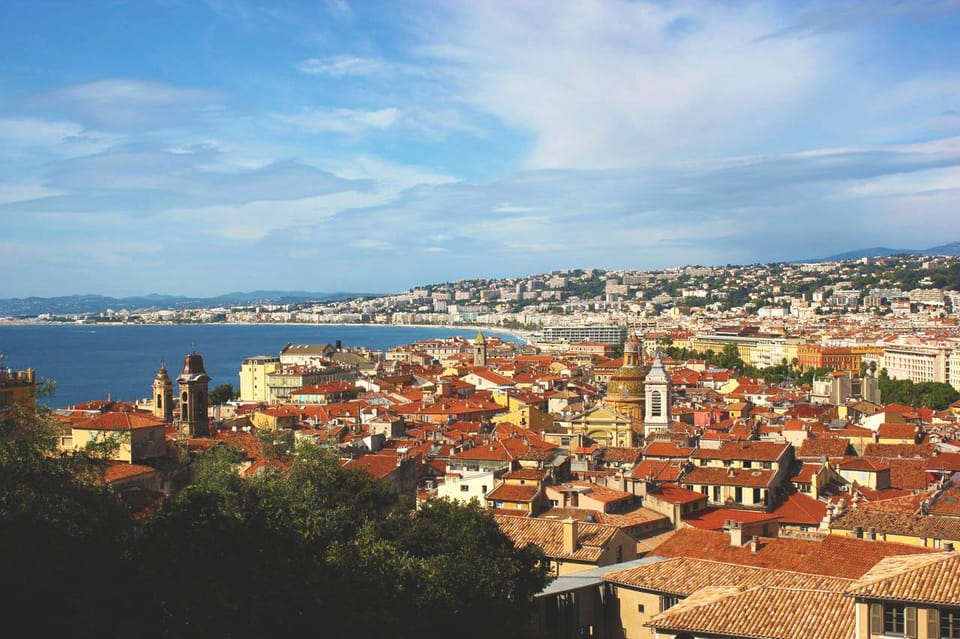 Nice: Theatrical History Tour - Secrets of the Castle Hill - What to bring for a comfortable Nice walking tour