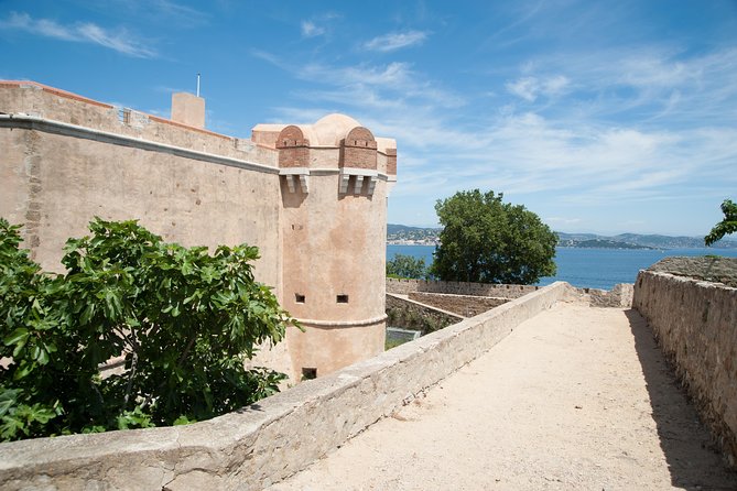 Nice to St Tropez Ferry Ticket and Cruise - Weather and Season: Why October Can Feel Trickier