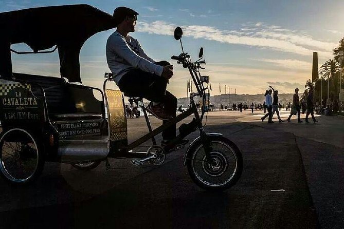 Original Nice city tour ( pedicab-vélo taxi) - The route: Promenade des Anglais, Place Masséna, and the in-between views