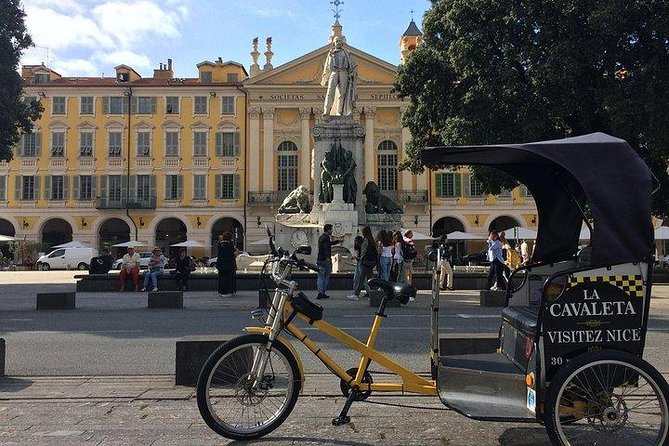 Original Nice city tour ( pedicab-vélo taxi) - Where you start: Fontaine du Soleil and smooth hotel pickup