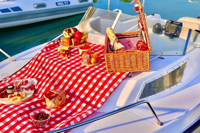 Private Boat Tour Nice, Villefranche, St Jean Cap Ferrat - The 4-hour flow: how the day moves at sea