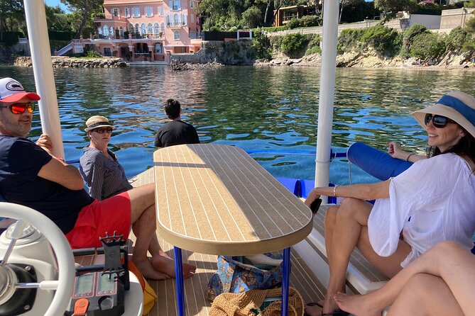 Private Cruise Near Nice and Monaco with Solar Powered Boat - Private hour, real local stories: Guillaume, Lucy, Jean Michel, Marc