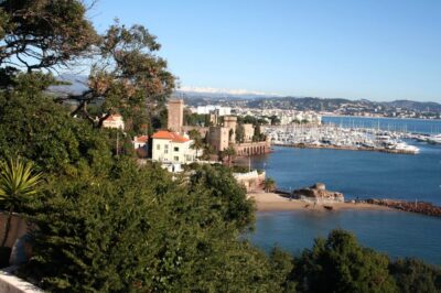 Private Half-Day Tour of the French Riviera in a Vintage Car - Custom route planning: Cannes, Mougins, Grasse, Gourdon, and the Estérel road