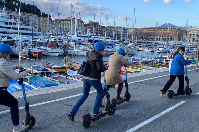 The essentials of Nice by electric scooter 1H30 - Cours Saleya Flower Market: The Real Nice Smell Test