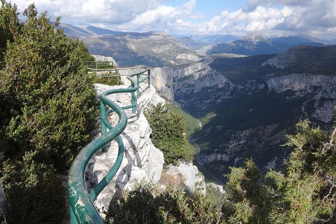 The Grand Canyon of Europe and Its Lavender Fields Small group - The Verdon Gorge: your Grand Canyon of Europe viewpoints